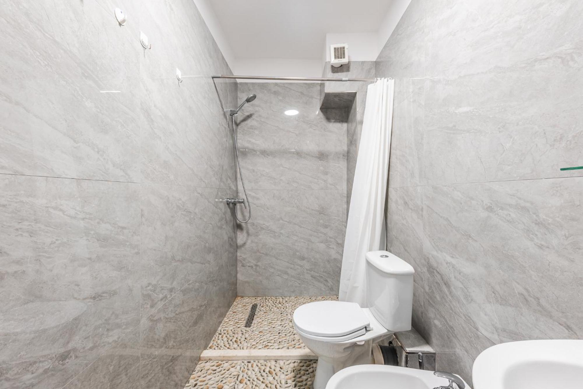 Sisi'S Apartments-Tirana City Center Zewnętrze zdjęcie